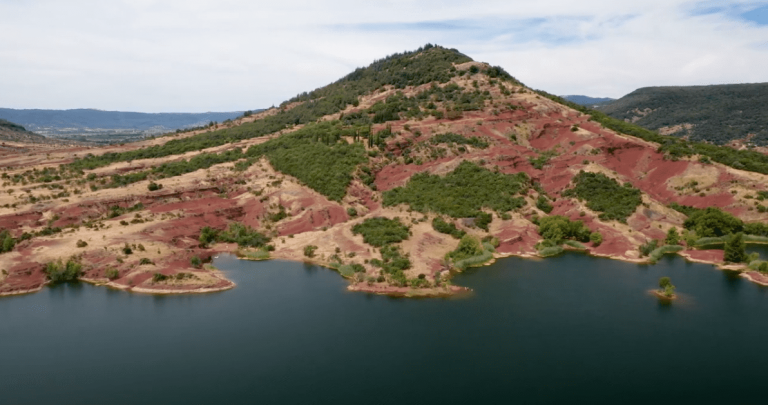 Latitude 43.6502211 Longitude 3.374165 - Coordonnées : Lac de Salagou